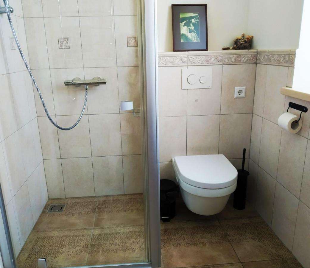9 Min From Palanga! Luxury House On The River And Sauna Kretinga Dış mekan fotoğraf